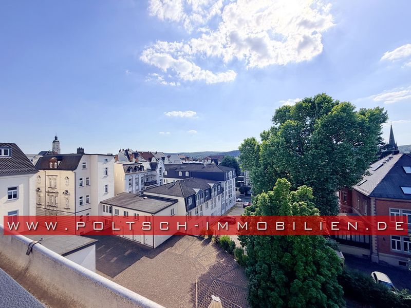 Großzügige Maisonette – 119 m² Grundfläche, Dachterrasse & Turmzimmer, nahe Zentrum
